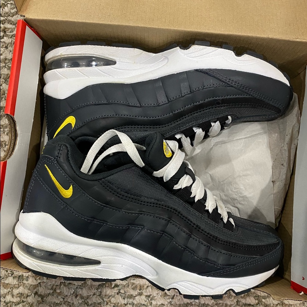 Nike air max
